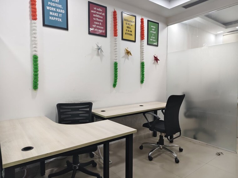 Team Area, grandslam-ithum Commercial Office Space 485 Sq.Ft. In Sector 62 Noida 10248929