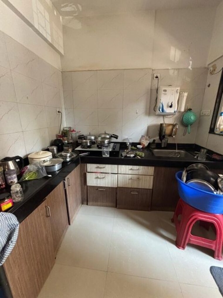 Kitchen, vasant-avenue  900 Sq.Ft. Apartment In Pimple Saudagar Pune 10248935
