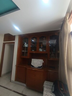 Furnished Amenities in 3 BHK Apartment at Gracious Tower, Sector 56 – for Rent