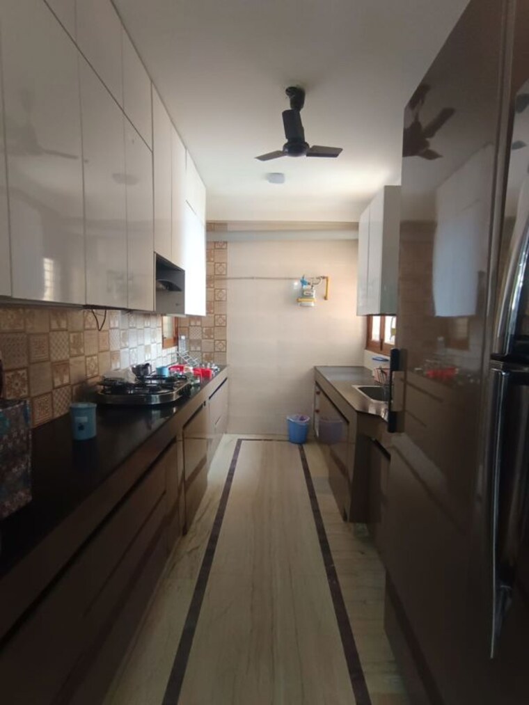 Balcony, gracious-tower 3 Bedroom 1205 Sq.Ft. Apartment In Sector 56 Gurgaon 10248953