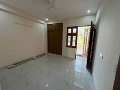 3 BHK + Pooja Room Builder Floor For Rent in Unitech South City II