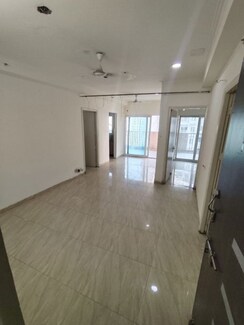 3 BHK Apartment For Rent in Maxblis Grand Wellington