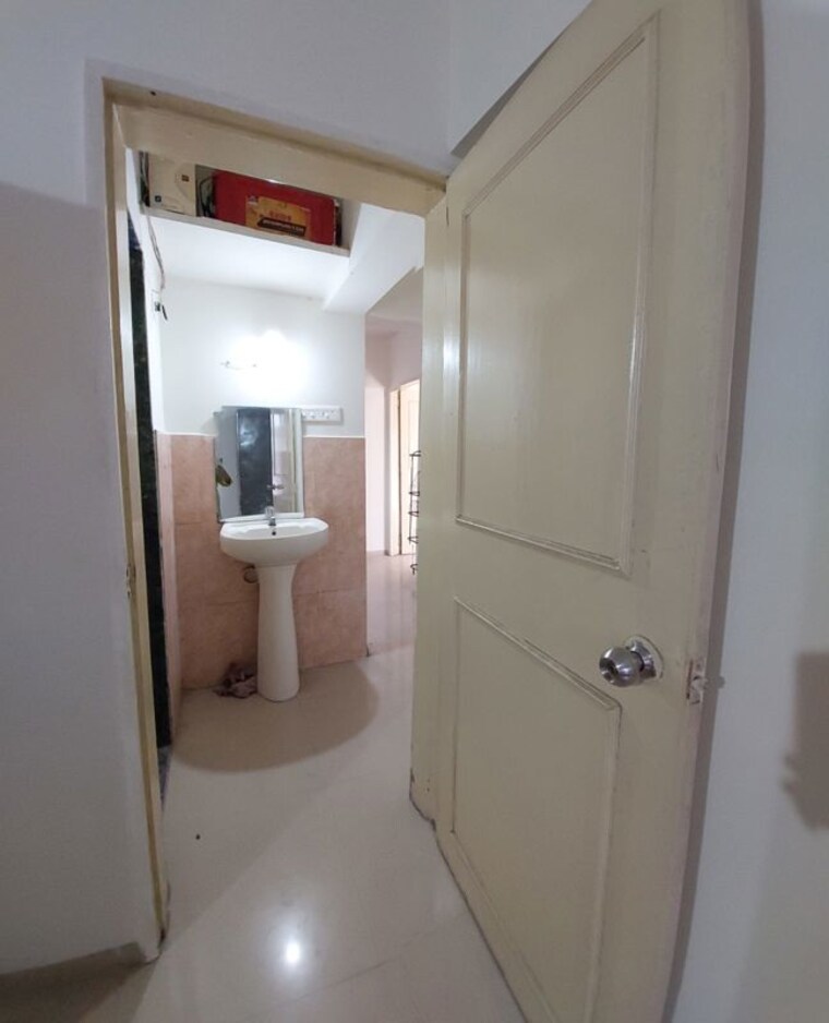 Bathroom, bhagwan nagar 3 Bedroom 1430 Sq.Ft. Builder Floor In Bhagwan Nagar Pune 10248998
