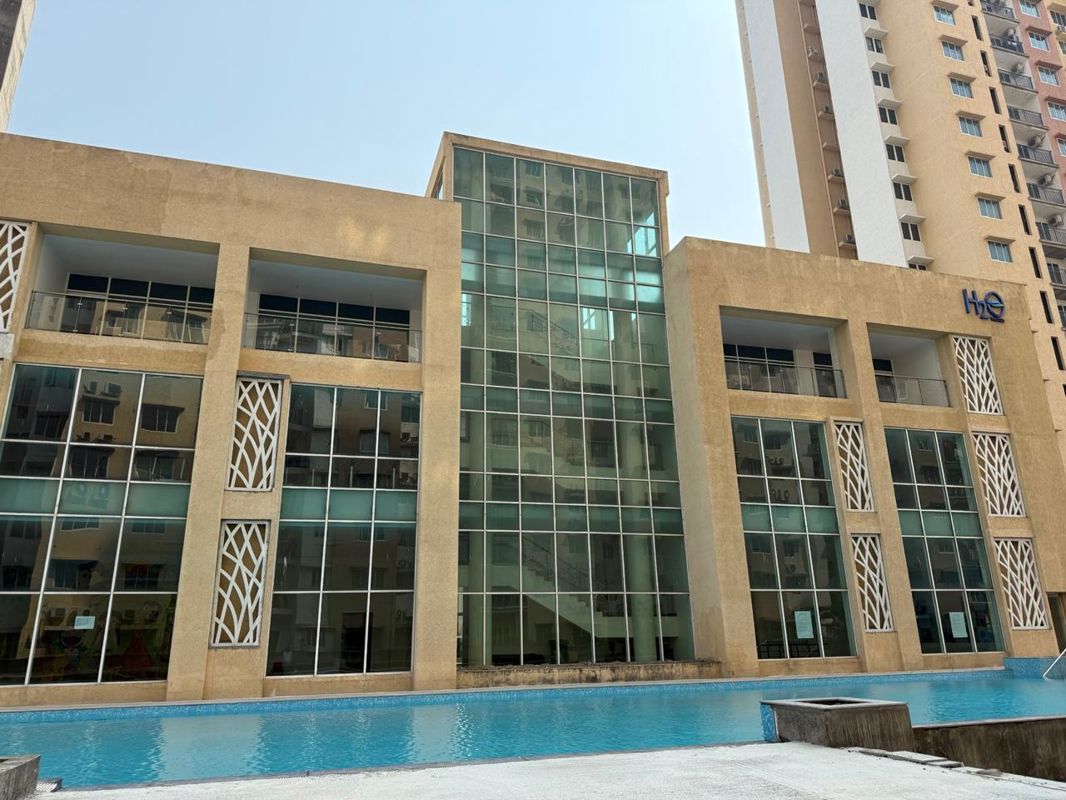 4 BHK + Servant Room Apartment For Sale in Ideal Aquaview
