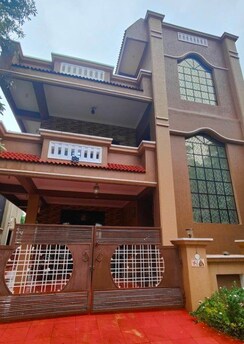 5 BHK + Pooja Room Independent House For Sale in Yapral