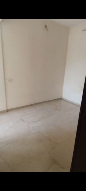 Room in 1 BHK Apartment at Haware Intelligentia Spectrum, Thane West – for Rent