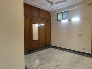 Room in 2 BHK Builder Floor at Malviya Nagar – for Rent