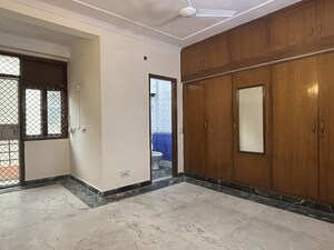 Room in 2 BHK Builder Floor at Malviya Nagar – for Rent