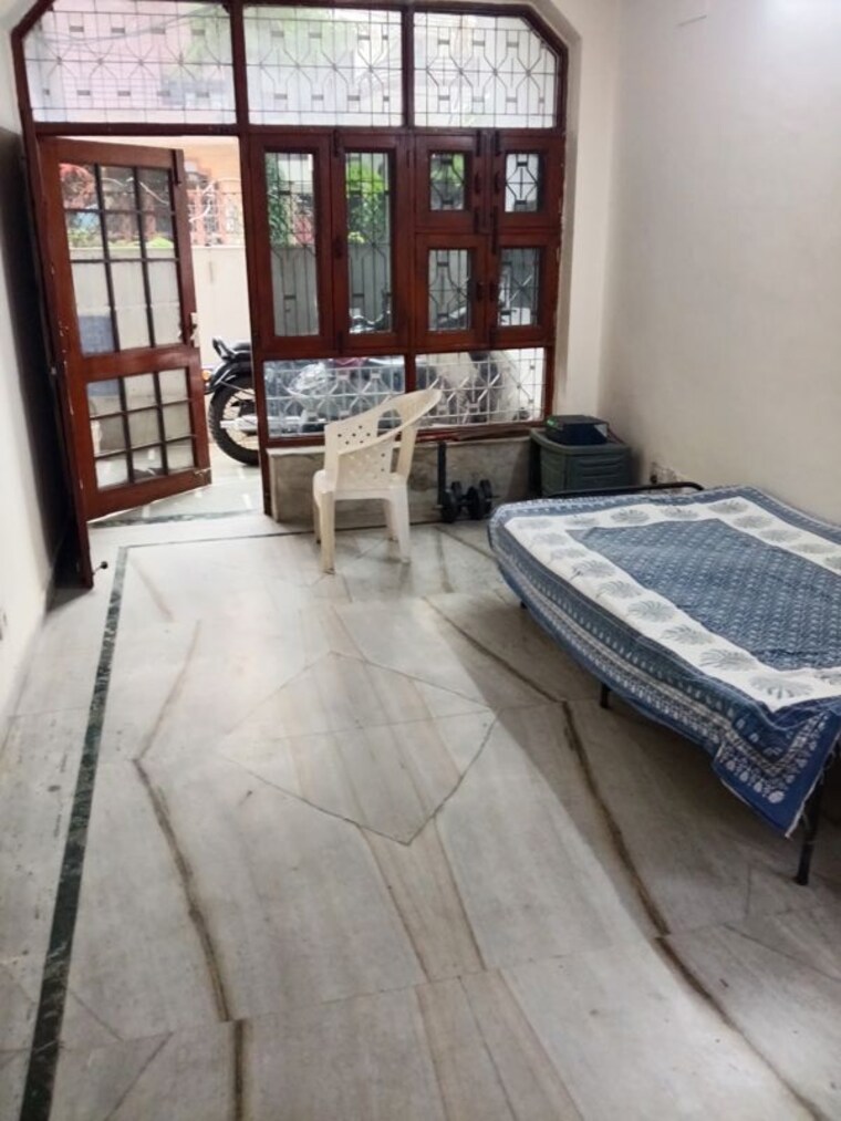 Bedroom, rwa-apartments-sector-26 2 Bedroom 112 Sq.Mt. Villa In Sector 26 Noida 10249164