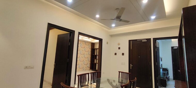 Living Room, green-wood-city 3 Bedroom 3000 Sq.Ft. Builder Floor In Sector 45 Gurgaon 10249168