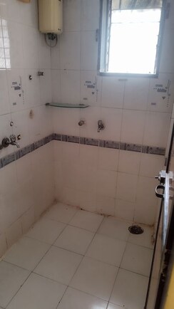 1 BHK + Pooja Room Apartment For Rent in Aapmaj CHS