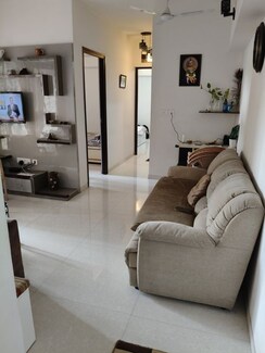 2 BHK + Pooja Room Apartment For Rent in Lodha Amara