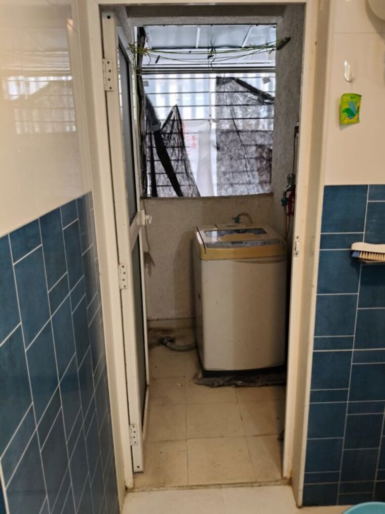 Bathroom, lodha-amara 2 Bedroom 672 Sq.Ft. Apartment In Kolshet Road Thane 10249189