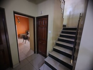 Staircase in 4 BHK Apartment at Emaar Residency, Richards Town – for Rent