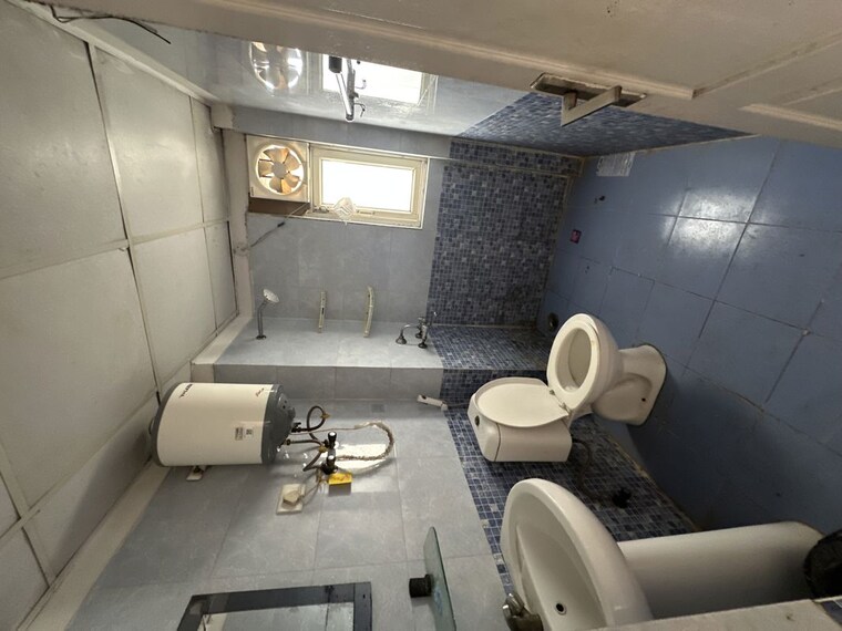 Bathroom, aims-golf-city 3 Bedroom 1350 Sq.Ft. Apartment In Sector 75 Noida 10249203