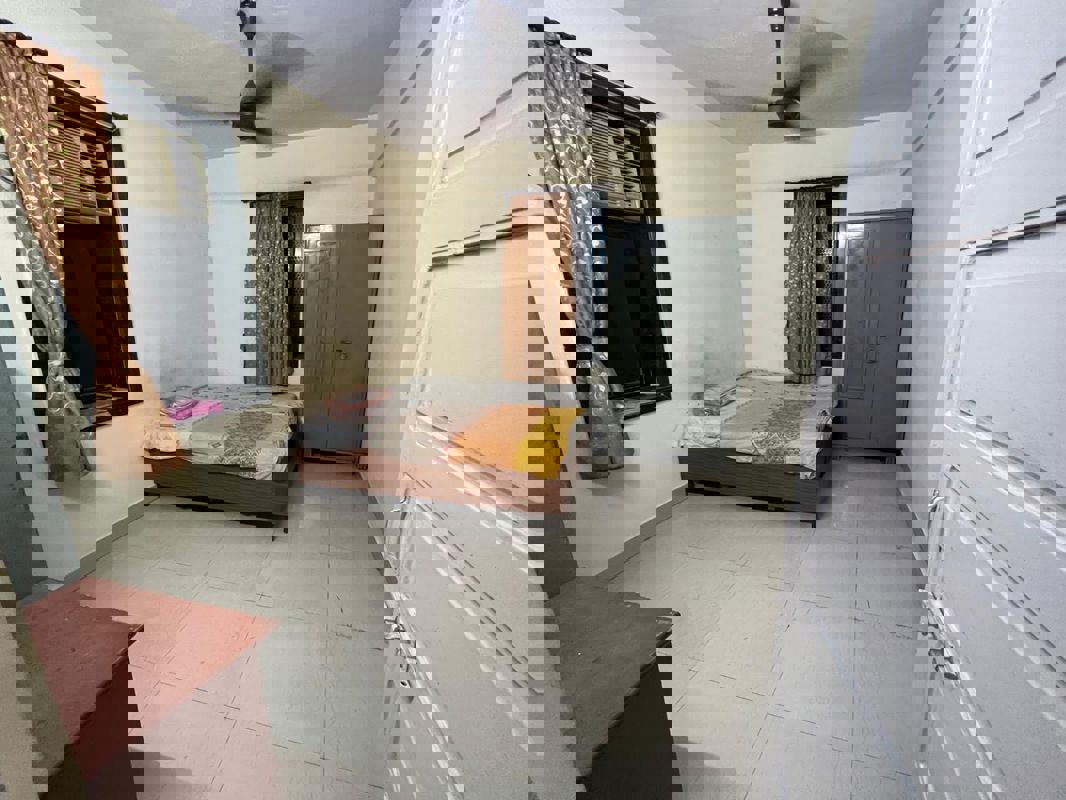 1.5 BHK + Pooja Room 550 Sq.Ft. Apartment in New Suresh Apartment