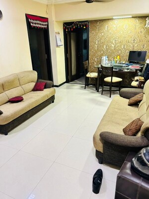 Team Area in 2 BHK Apartment at Sagar Apartment Sion, Sion – for Sale