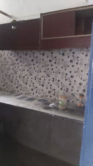 Kitchen in 1.5 BHK Apartment at Mayur Vihar – for Rent