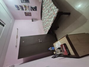 Room in 2.5 BHK Builder Floor at Mayur Vihar – for Sale