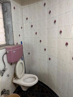 2 BHK Apartment For Rent in Brighton Apartment
