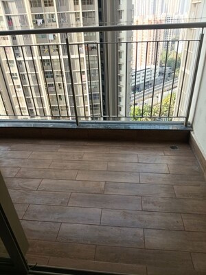 Balcony in 2 BHK Apartment at Kalpataru Paramount, Kapur Bawdi – for Rent