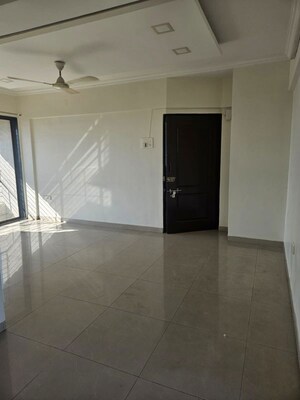 Bathroom in 2 BHK Apartment at Ameya CHS Seawoods, Seawoods Sector 44 – for Sale