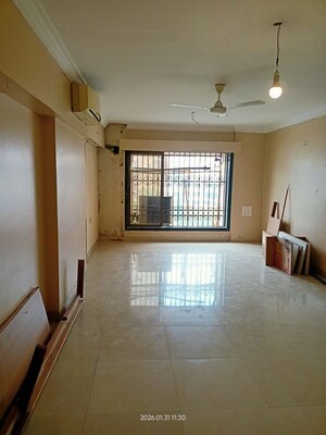 Living Room in 3 BHK Apartment at Morning Star, Pali Hill – for Rent