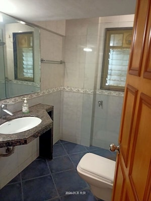 Bathroom in 3 BHK Apartment at Morning Star, Pali Hill – for Rent