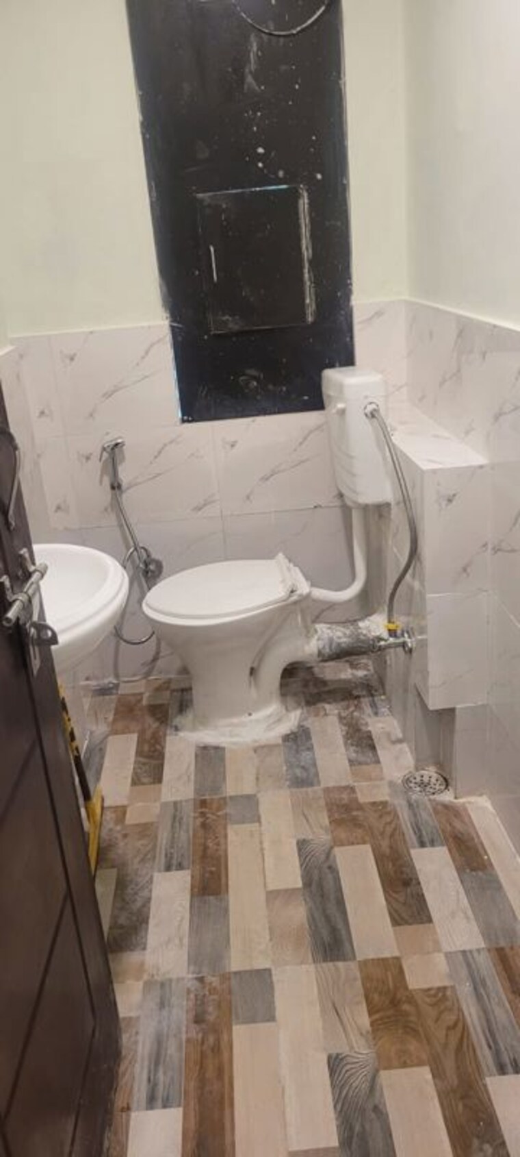 Bathroom, ireo-skyon 1 RK 250 Sq.Ft. Apartment In Sector 60 Gurgaon 10249237