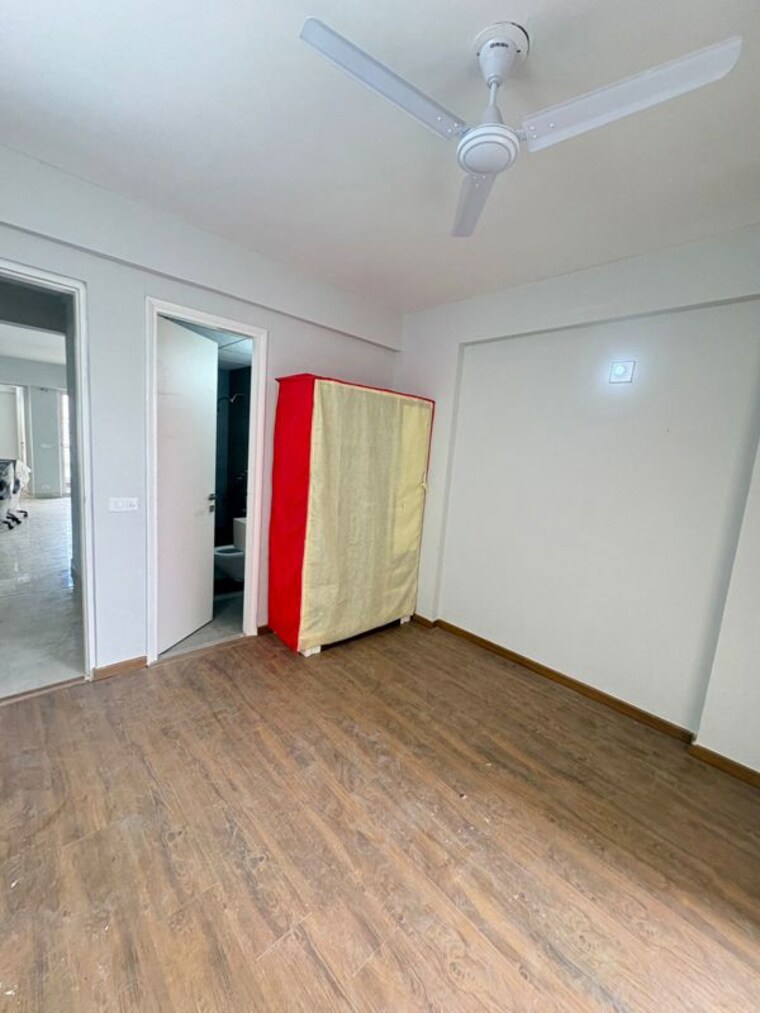 Room, signature-global-city 3 Bedroom 1555 Sq.Ft. Apartment In Sector 37d Gurgaon 10249278