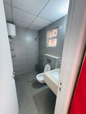Bathroom in 3 BHK Apartment at Signature Global City, Sector 37d – for Rent