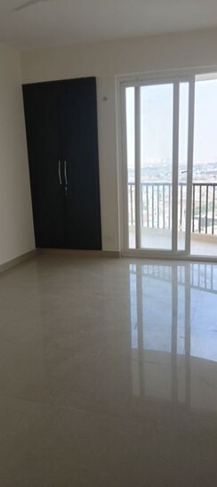 3 BHK Apartment For Sale in Amrapali Heartbeat City