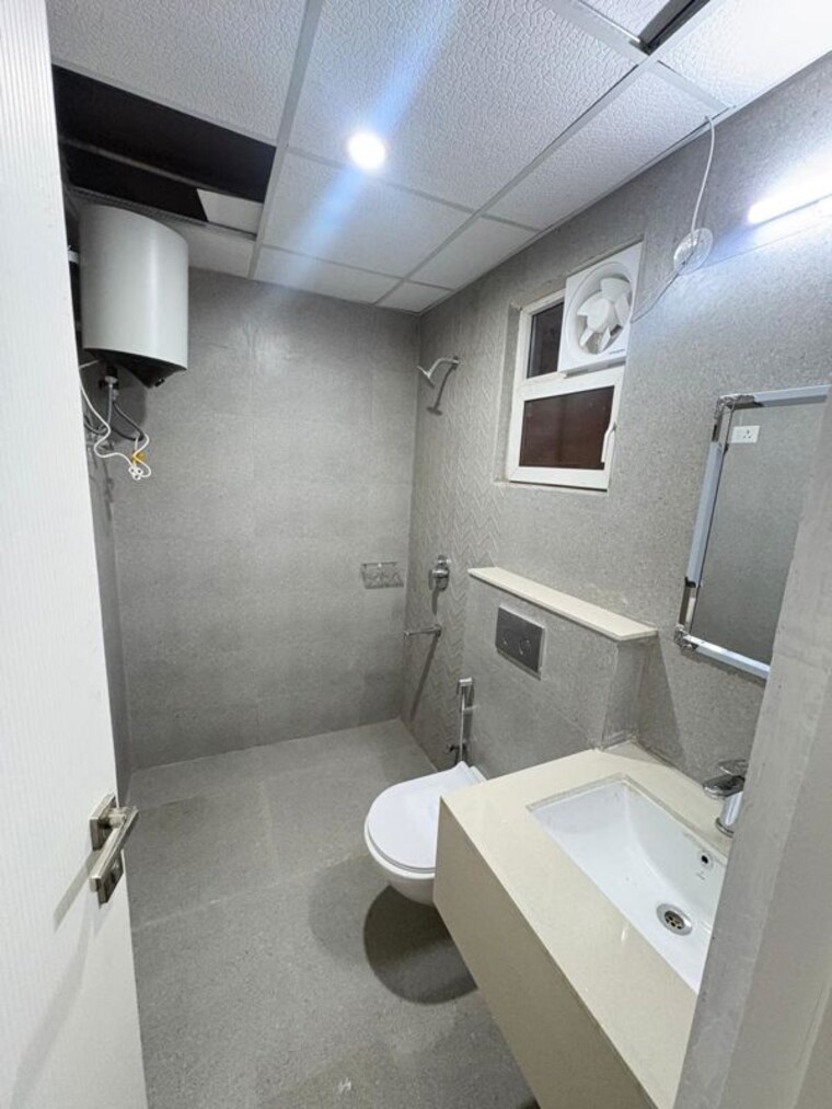 Bathroom, signature-global-city 3 Bedroom 1809 Sq.Ft. Apartment In Sector 37d Gurgaon 10249282
