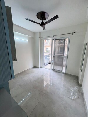 3 BHK Apartment For Rent in Signature Global City, Sector 37d