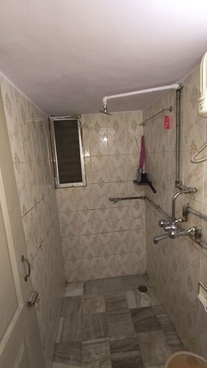 Bathroom in  Pg at Kapaswadi – for Rent