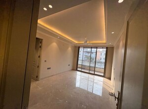 Room in 3.5 BHK Builder Floor at Sector 85 – for Sale