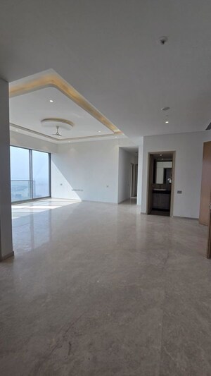 Room in 4 BHK Apartment at Rustomjee Crown, Prabhadevi – for Sale