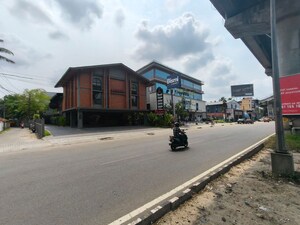 Parking in  Office Space at Tripunithura – for Rent