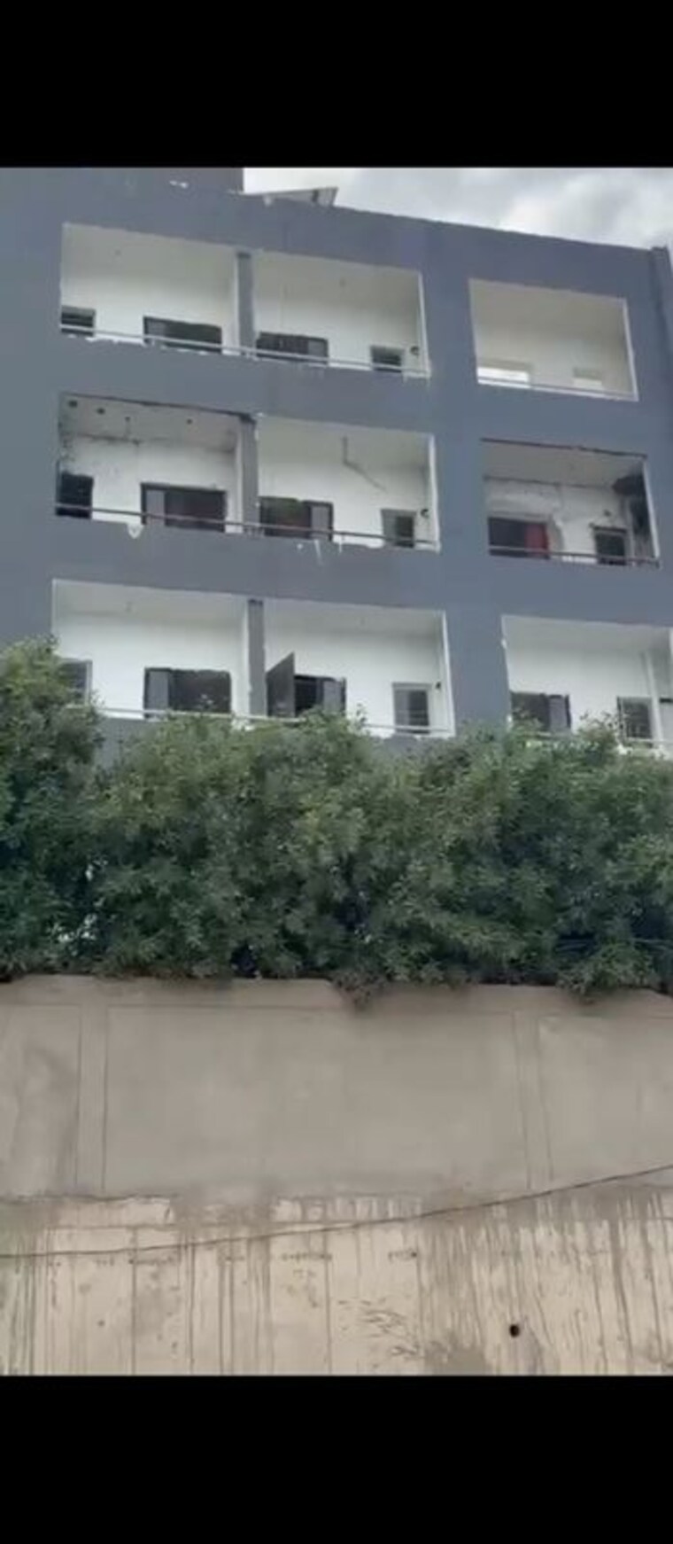 Exterior View, krisumi-waterfall-suites 1 RK 250 Sq.Ft. Apartment In Sector 36a Gurgaon 10249352