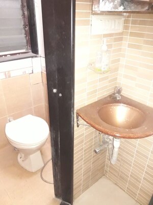 Bathroom in 1 BHK Apartment at Mansarovar Apartments Powai, Powai – for Rent