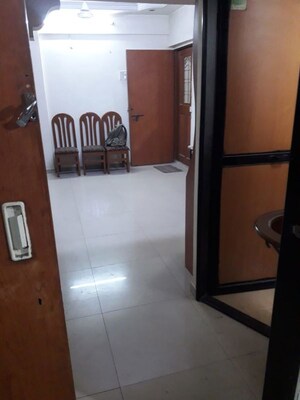 Furnished Amenities in 1 BHK Apartment at Mansarovar Apartments Powai, Powai – for Rent