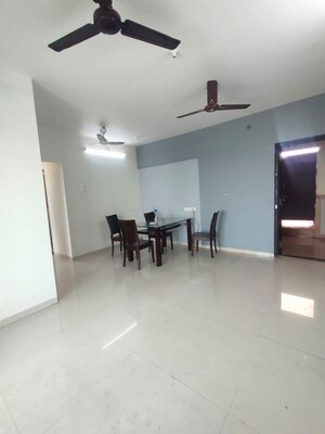 Room in 2 BHK Apartment at Mayfair Hillcrest, Powai – for Rent