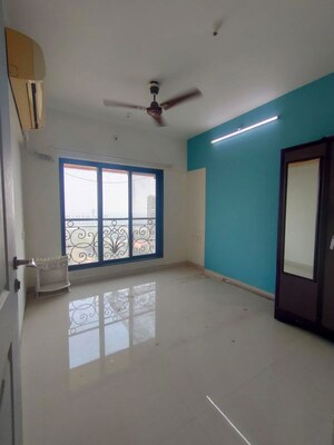2 BHK Apartment For Rent in Mayfair Hillcrest, Powai