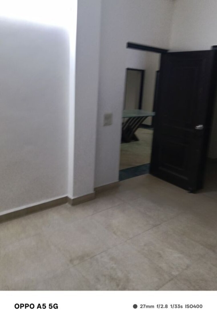 Room, rwa-apartments-sector-41 3 Bedroom 1550 Sq.Ft. Independent House In Sector 41 Noida 10249387