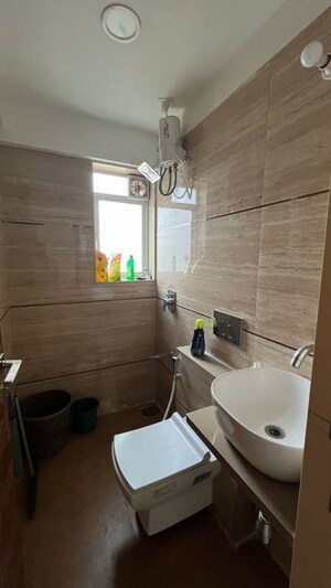 Bathroom in 2 BHK Apartment at Pant Nagar – for Rent