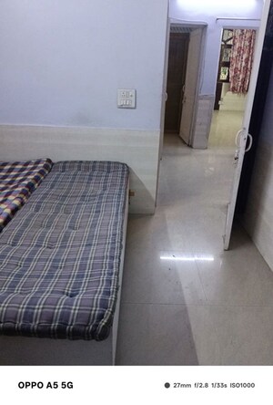 Bedroom in 2 BHK Independent House at Arun Vihar Sector 37, Sector 37 – for Rent