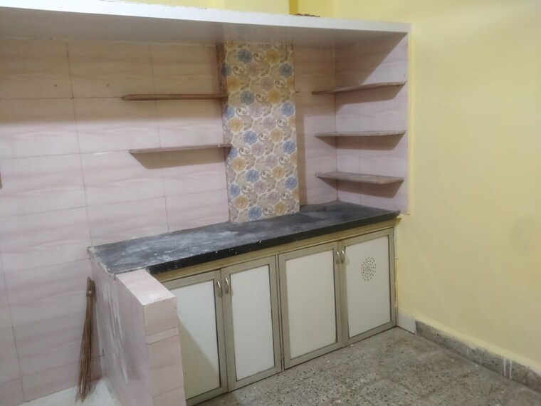 Kitchen, kurla east 1 Bedroom 300 Sq.Ft. Apartment In Kurla East Mumbai 10249397