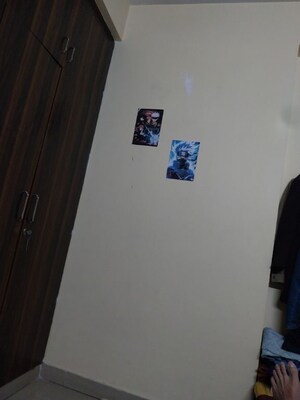  Shop For Rent in Satyam Galleria, Phi Iii Greater Noida