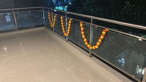 Parking in 1 BHK Apartment at Gaurang New Thana CHS, Naupada – for Rent