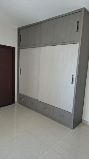 Room in 3 BHK Apartment at Lansum El Dorado, Narsingi – for Rent